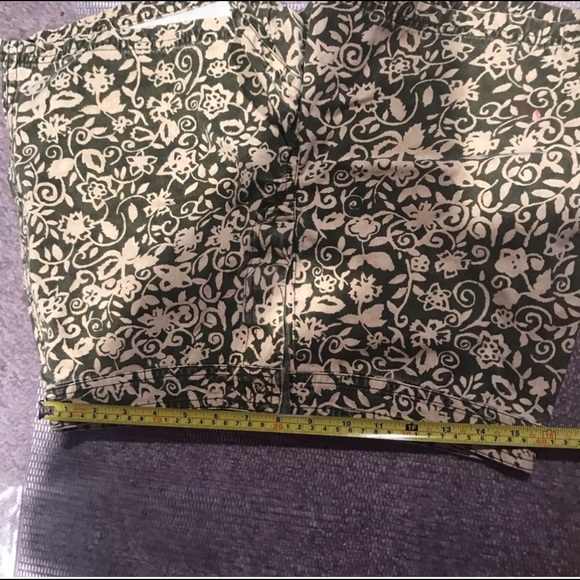 Abercrombie sz 10 shorts green board short style - Picture 6 of 7